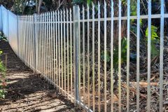 2.1m-30x30x2mm-7-spike-Palisade-1-scaled
